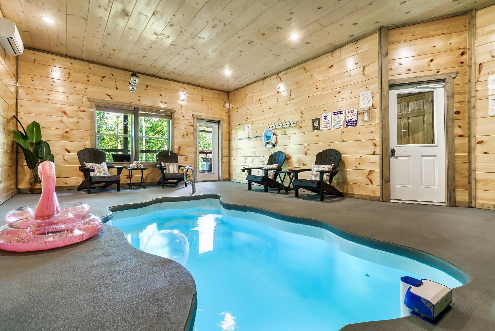 Spring Sale! Indoor Pool, Pet Stays Free, Movie, Hottub 塞维尔维尔 外观 照片
